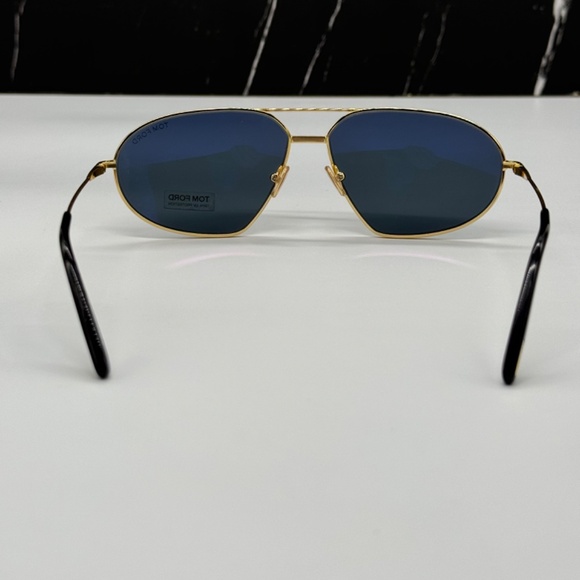 NEW TOM FORD TF771 30A UNISEX SUNGLASSES TOM FORD BRADFORD FT0771/S 30A - Picture 6 of 11